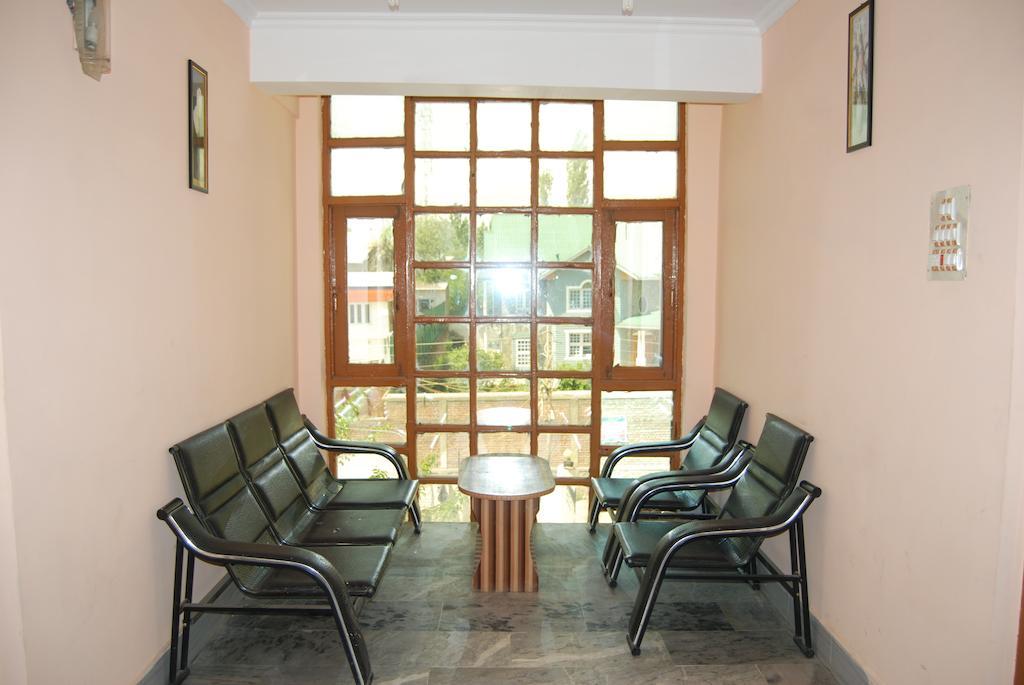 Hotel Azad Durgjan Dış mekan fotoğraf